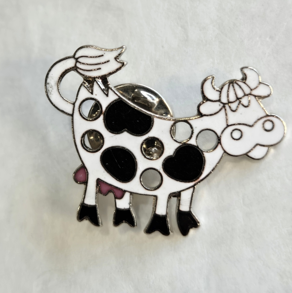 90's Spotted Cow Lapel Pin Enamel Silver Tone Farm Country Pinback Button Brooch